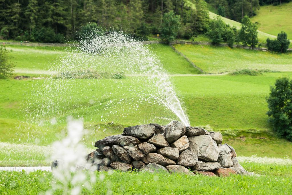 Hotel Steuxner Neustift im Stubaital Bagian luar foto