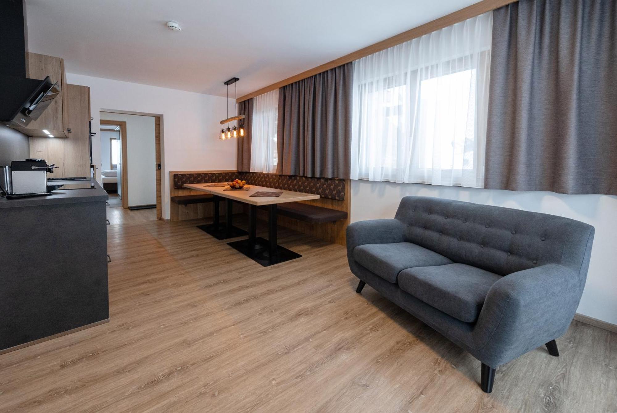 Hotel Steuxner Neustift im Stubaital Bagian luar foto